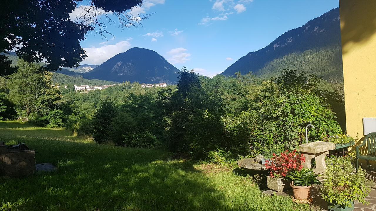 Maso Weiss Bed & Breakfast Bieno  Exterior foto