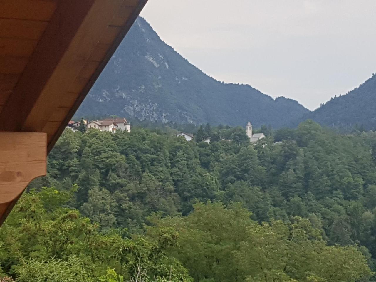 Maso Weiss Bed & Breakfast Bieno  Exterior foto